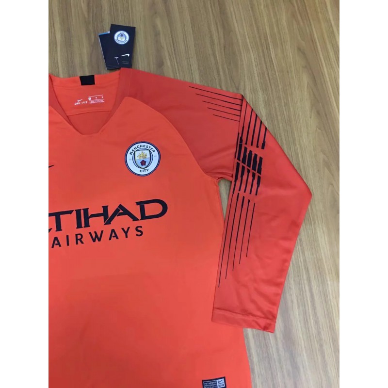 man city goalkeeper shirt junior