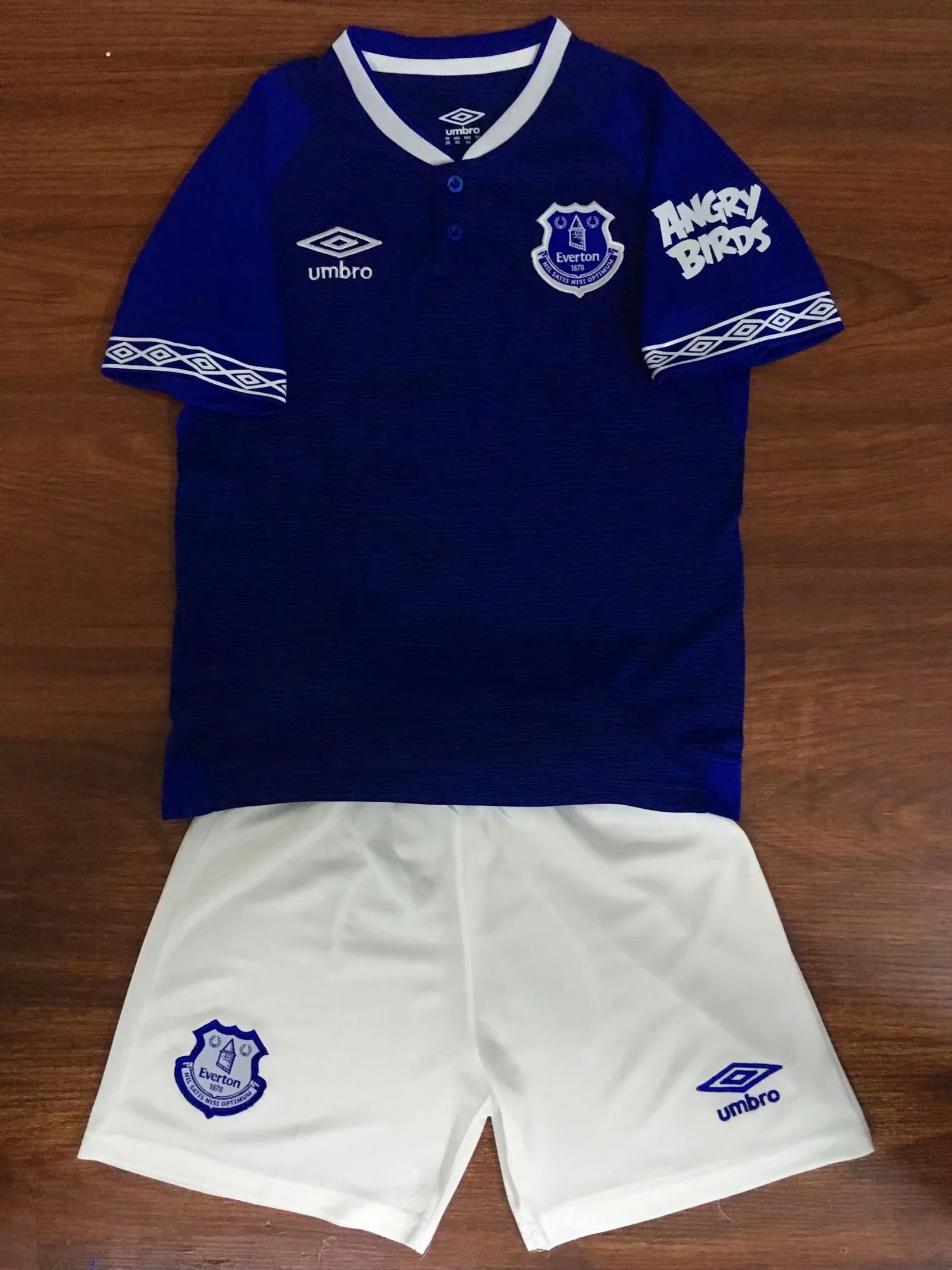 everton kids tracksuit